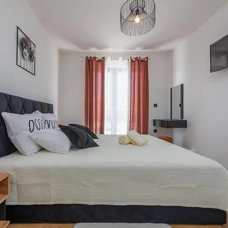 ヴィラ Cesarica Zadarvillas *