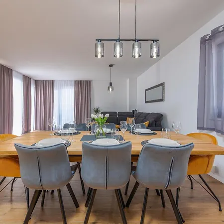 Villa Cesarica Zadarvillas *