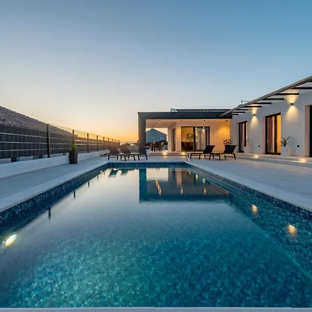 ヴィラ Cesarica Zadarvillas *