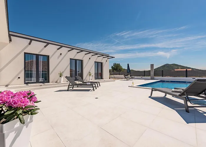 Villa Cesarica Zadarvillas *