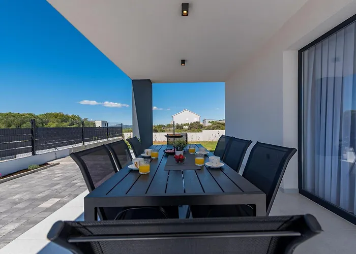 Villa Cesarica Zadarvillas *