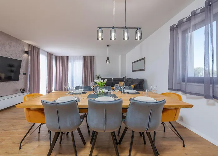 Villa Cesarica Zadarvillas *