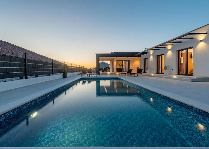 Villa Cesarica Zadarvillas *