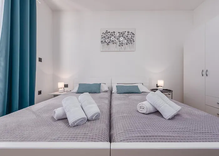 Cesarica Zadarvillas Kakma