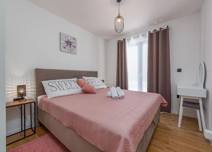 빌라 Cesarica Zadarvillas *